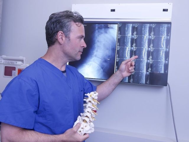 An image showcasing the Pain Management package, provided by Redefine Healthcare An image showcasing the Pain Management package, provided by Redefine Healthcare